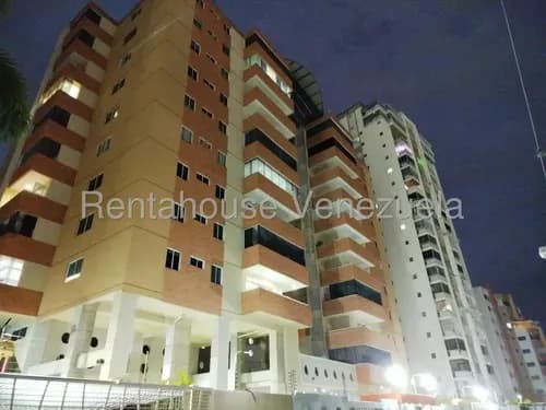 Venta De Apartamento En Andres Bello Las Delicias Concepto Moderno Planta Electrica Pozo De Agua Areas Sociales Estef 25-17383