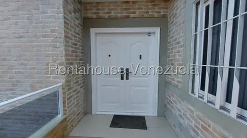Apartamento En El Corazón De Laya El Ángel, Exclusivo Condominio Con Áreas Sociales, Piscina Un Lujo Y Confort Cada Detalle Cuenta En Este Bello Apartamento Con Ubicación Tan Privilegiada. Mas