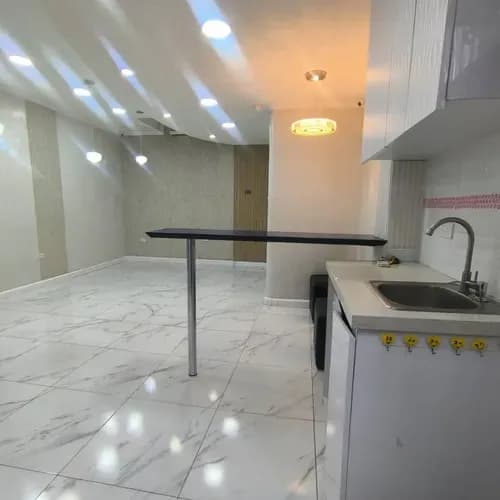 Alquiler Local / Las Mercedes/ 25 Mtrs