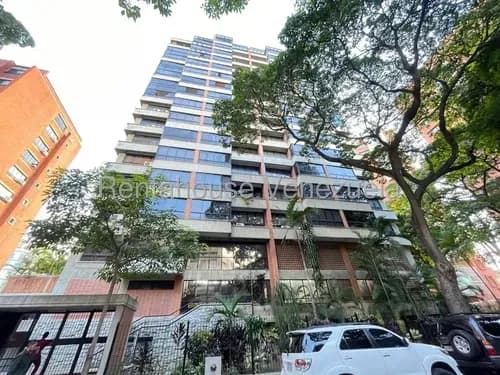 (cliente Directo) Alquiler 26-12776 Hermoso Apartamento Actualizado Y Remodelado En El Rosal, Completamente Amoblado, Para Ejecutivo O Pareja, Cuenta Con 1 Habitación, 1 Baño Y 1 Puesto De Estacionami