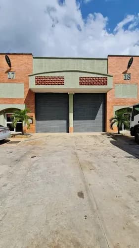 Fp 329369 Venta De Galpón En Centro Empresarial Norte Galpón 18 Naguanagua Solo Clientes
