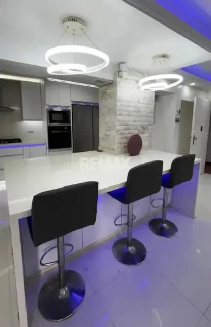 APARTAMENTO EN ALQUILER - URB. SANTA FE SUR