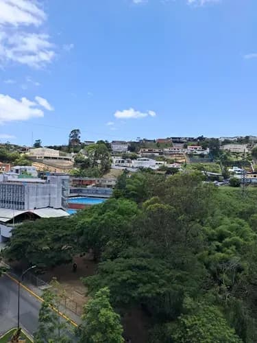 Apartamento Remodelado En Urbanización Los Naranjos