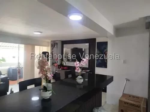 La Florida Excelente Apartamento 26-9559 G.s.