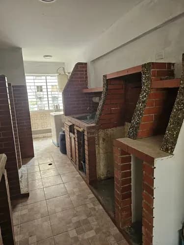 Apartamento En Tazajal Naguanagua Villa Toscana Tazajal Completamente A Remodelar Piso Bajo Vende Dayanna Vasquez 250526