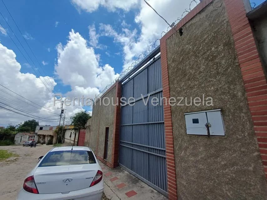 Comercial (Galpon - Deposito) en Venta en El Junquito, Distrito Metropolitano