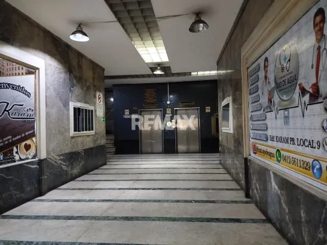 Oficina de 73m Edificio de uso Mixto, Av Urdaneta, 3H-1B-SP