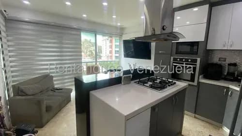 Hermoso Apartamento En Venta San Bernardino 26-21211 Jca