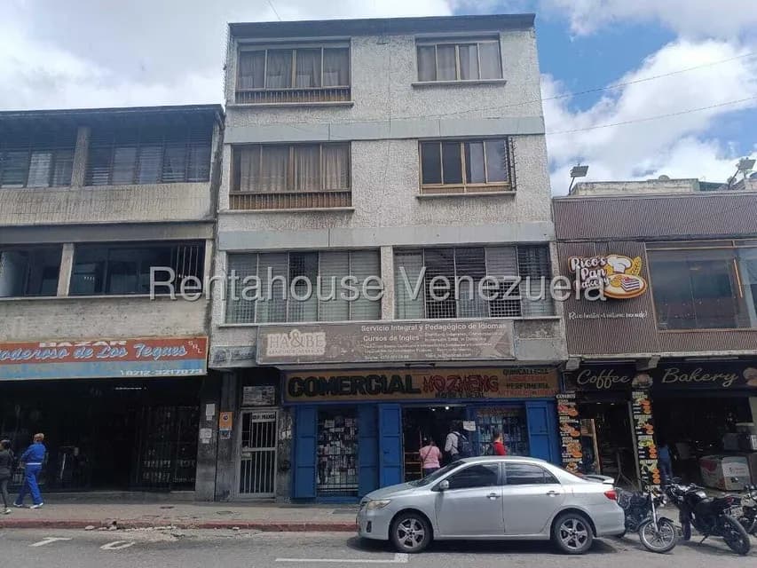 Comercial (Edificio) en Venta en Municipio Guaicaipuro, Miranda