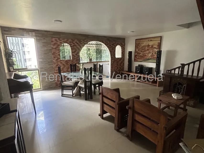 Apartamento (Duplex) en Venta en La Boyera, Distrito Metropolitano