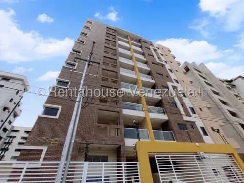 Apartamento En Venta Urb. La Soledad Maracay Rah 26-21558 Meglisf