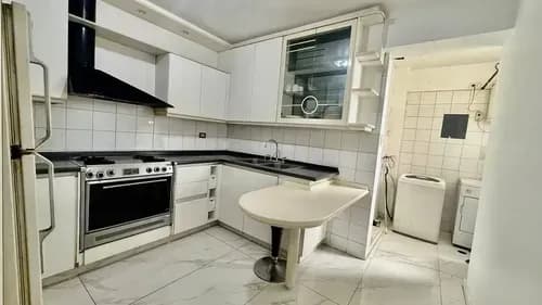 Lerry Paez Vende Confort Y Ubicación En Res. Bermudas, Urb. La Granja Naguanagua Cod 330138