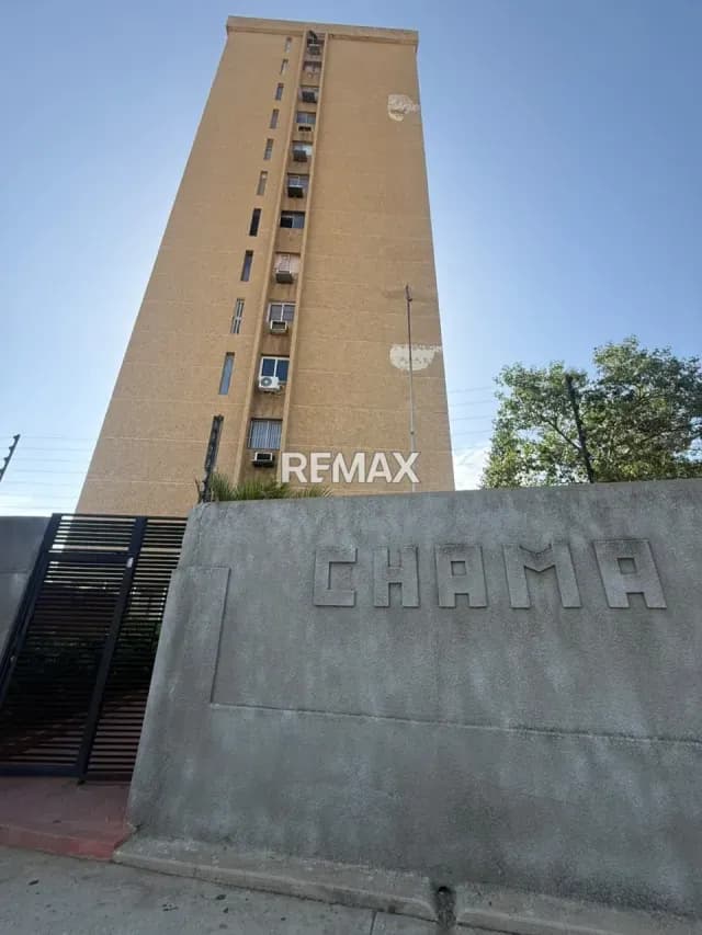 Apartamento en Edificio El Chama, Sector La Lago