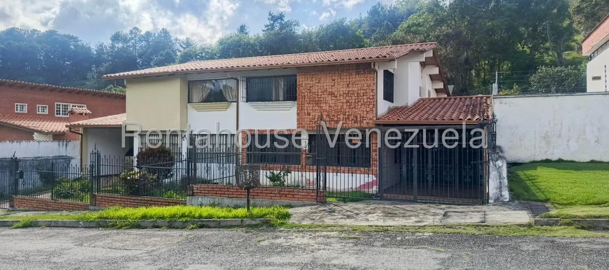 Casa (Duplex) en Venta en Santa Maria Norte, Merida