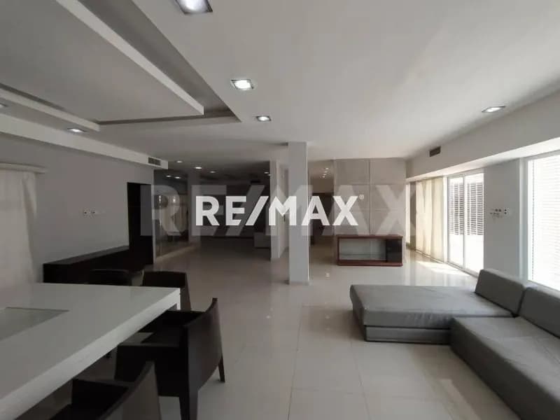 TownHouse en Alquiler, Conjunto Residencial Villas Paraiso.
