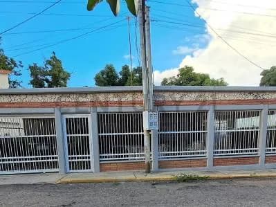 Se Alquila quinta amoblada en Urb. La Paz. Maracaibo