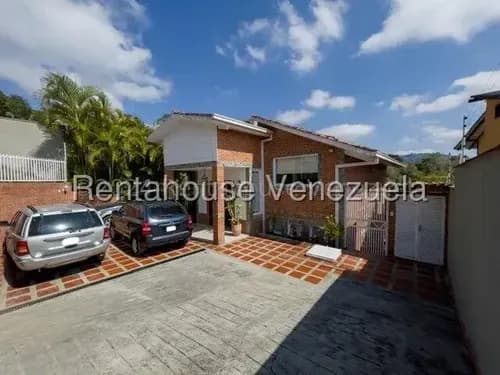 26-12001 Casa En Venta En Lomas De Halcón