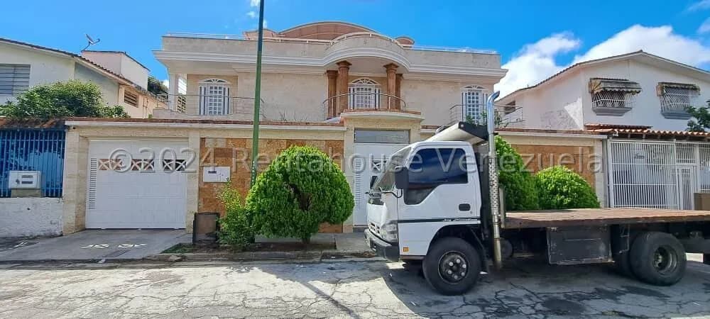 Casa (Multipes Niveles) en Venta en Colinas de Vista Alegre, Distrito Metropolitano