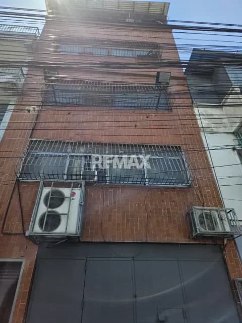 LOCAL COMERCIAL EN ALQUILER EN CATIA