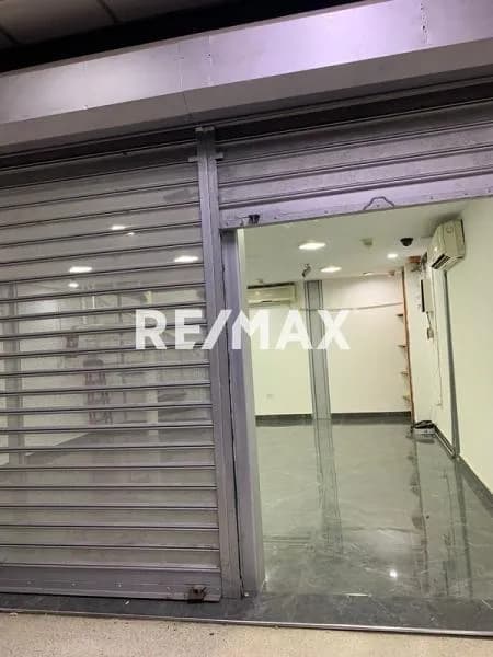 Venta. Local Comercial. Caricuao. Caracas.