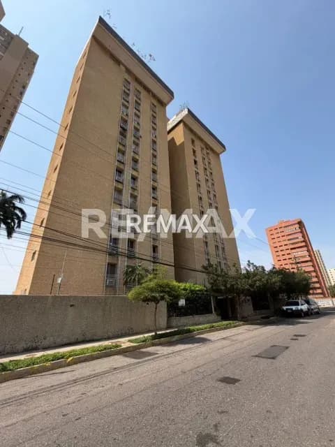En Venta Apartamento El Doral Para Actualizar