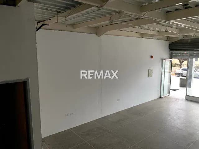ALQUILER LOCAL COMERCIAL CENTRO