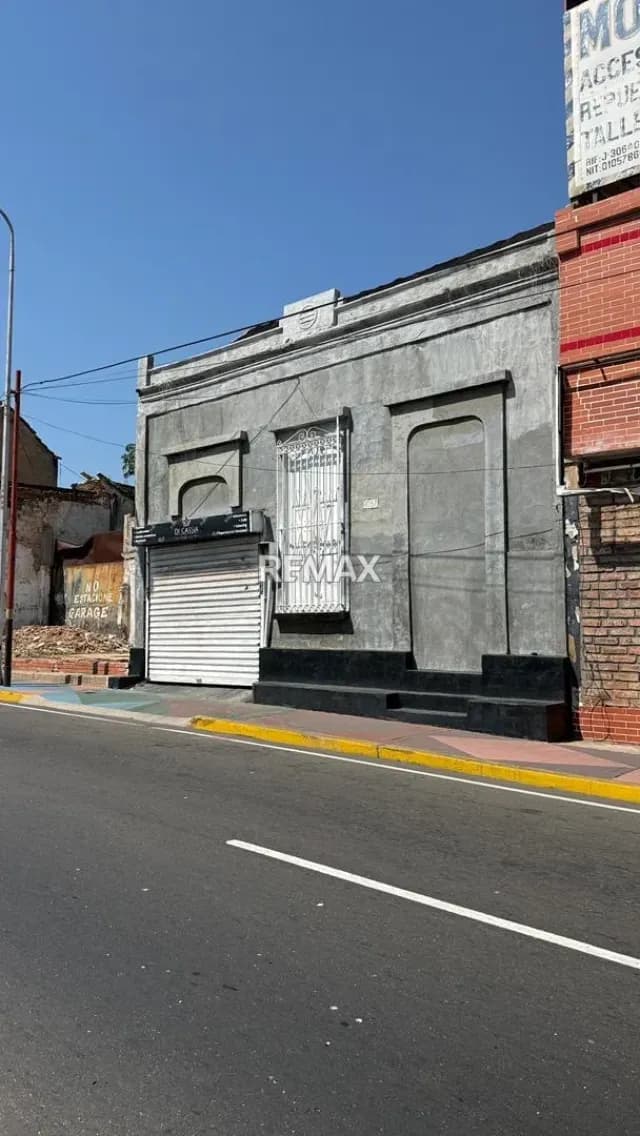 Se Vende Local en Bella vista con Padilla