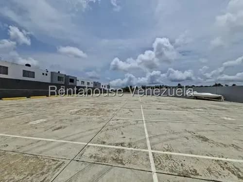 Nereida Ofrece Apartamento En Venta En Sector Muy Cotizado De Chichirivichi. Cod #26-18081 Solo Clientes Directos