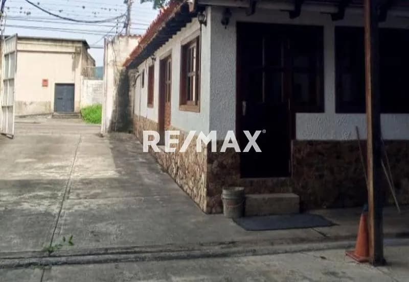GALPÓN INDUSTRIALCOMERCIAL PARA ALQUILAR