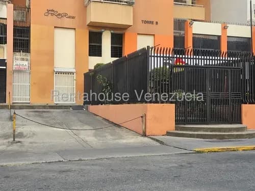 Local En Alquiler - Los Ruices - Andreina Castro - Mls #26-19915