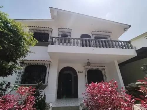 Casa En Venta Urb La Trigaleña Av Principal Jc-lp