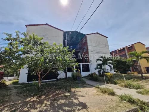 Alquiler De Apartamento En Los Samanes 2 Habitaciones Y Baño Estef 26-17219