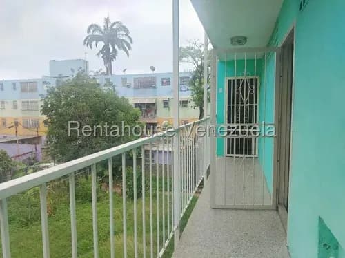 De Oportunidad Juan Carlos González. Renta House Carabobo Vende Apto Urb. La Isabelica Sector 2 Valencia Mls #26-21753 Rah/jcg.