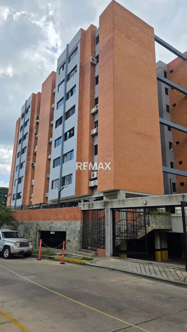 Alquilo Apartamento Amoblado En Tazajal Naguanagua