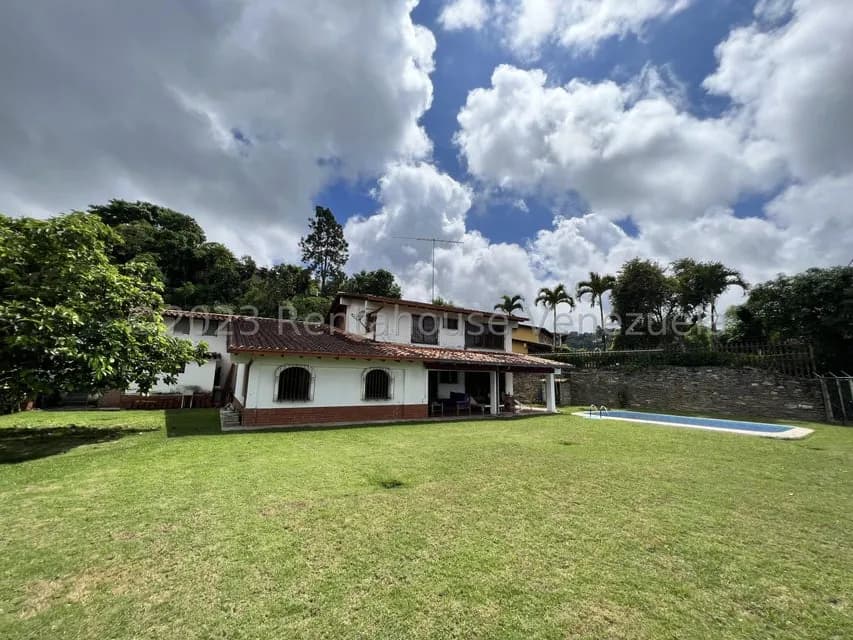 Casa (Colonial) en Venta en Loma Larga, Distrito Metropolitano