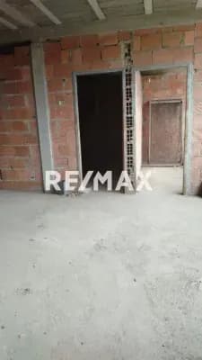 En Venta Apartamento en Obra Gris en la zona Norte, Sector Sabana Grande.