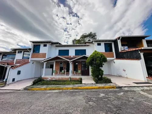 Casa En Venta Conj Resid Villa Consuelo Av Norte, Pueblo Nuevo San Cristóbal Mg359