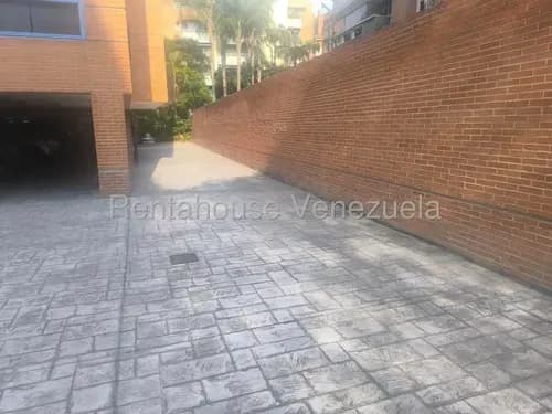 Apartamento Dúplex En Venta Campo Alegre #26-18532 Vi