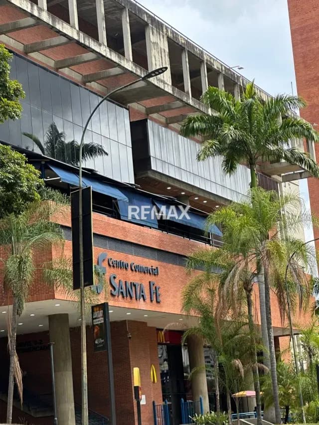 LOCAL COMERCIAL SANTA FE 30 MTS