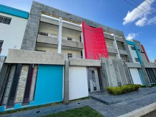 Apartamento En Venta En Conjunto Privado En Sector Sab Bosco, Para Decorar A Su Gusto # 26-17116