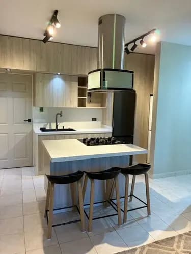 Apartamento Amoblado En Venta: Urb. Mañongo Res. Monte Alto Am-ind