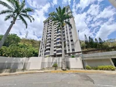 Apto en venta, 134 m² con diseño funcional en Terrazas del Ávila
