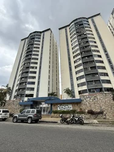 Jardín Mañongo Resd Valle Jardín Cuenta Con Aire Central Y Aires En Habitaciones, Cocina Empotrada Y Equipada Cuenta Con Planta Eléctrica Y Pozo Propio