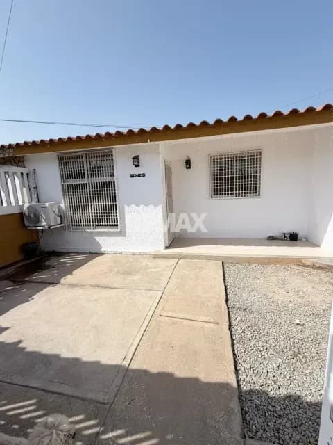 VENDO CASA EN MARA NORTE CALLE CERRADA