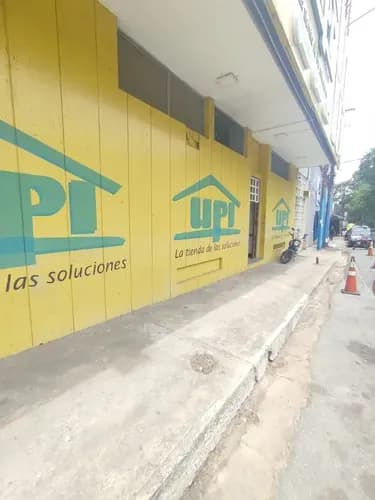 Ofrece Oficina Ubicada En Avenida Bolívar Edificio Felpo (donde Está Upi) Consta De 51, 84 M2 2 Salones Amplios 1 Baño Área De Kichinet Ascensor Operativo Piso Medio No Posee Puesto De Estaciona
