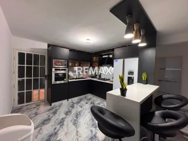 Casa en Venta Amoblada y Equipada ubicada en Santa Fe