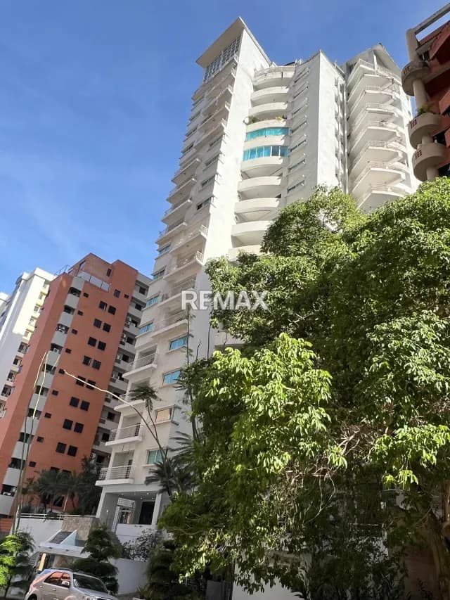 Venta de Apartamento Res Aqualina Urb La Trigaleña