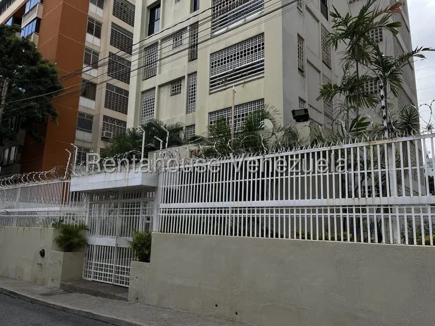 Apartamento (1 Nivel) en Venta en La Campiña, Distrito Metropolitano