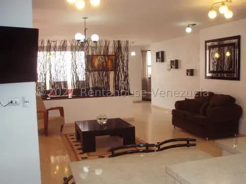 Casa En Venta En La Urb. Miranda