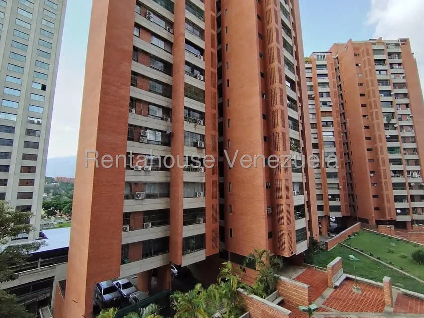 Apartamento (1 Nivel) en Venta en Prados del Este, Distrito Metropolitano